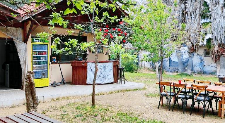 7 Garden Bungalow / Camping — photo 3