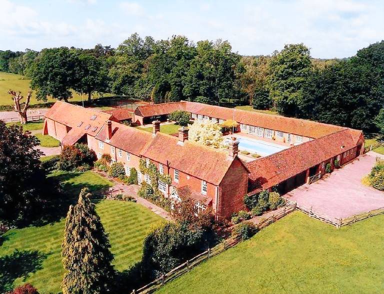 Farmhouse Woking District