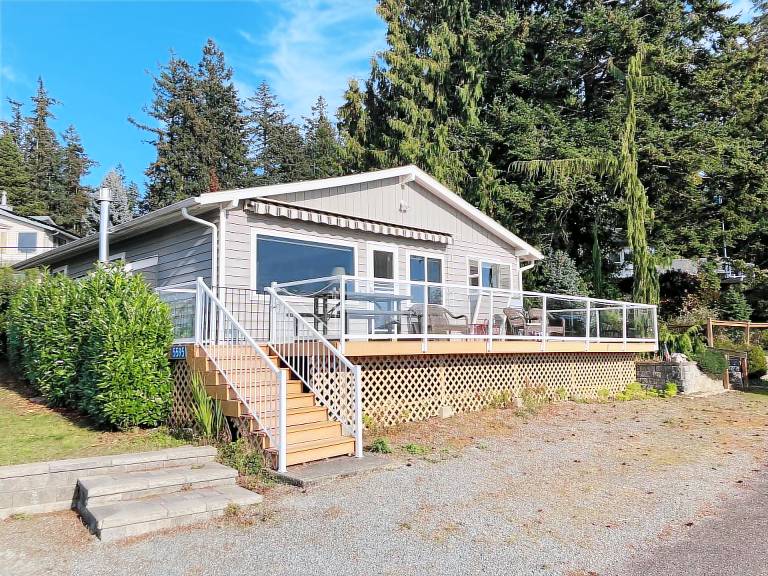 Cabin Freeland