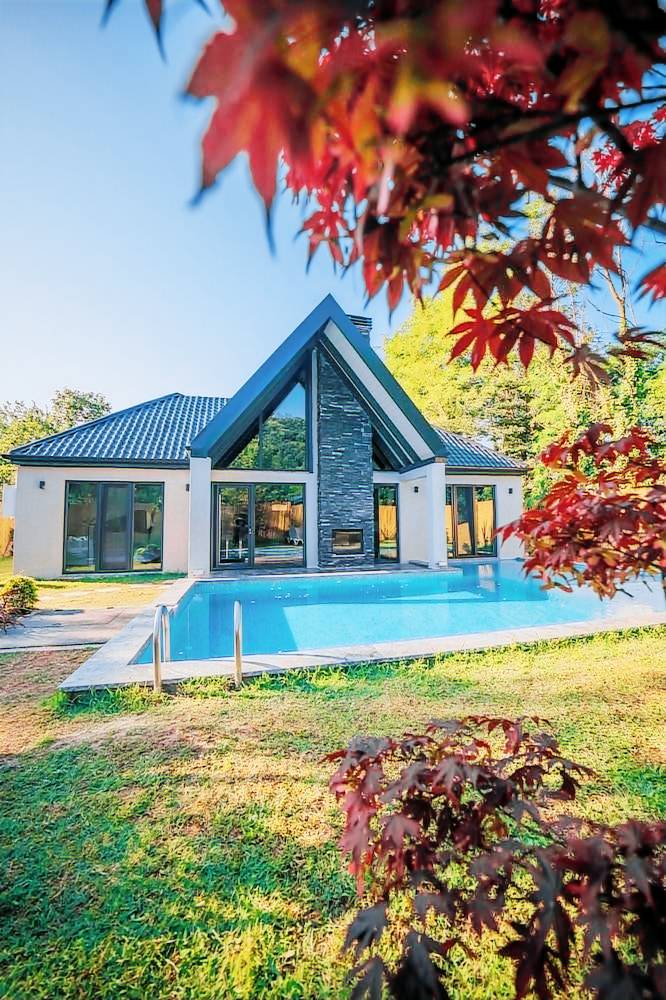 Villa  Yanık Köyü