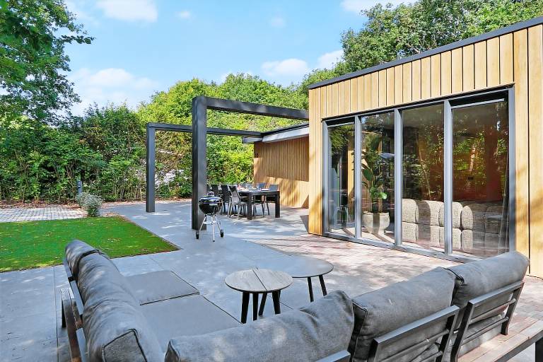 90 m&sup2; Ferienhaus