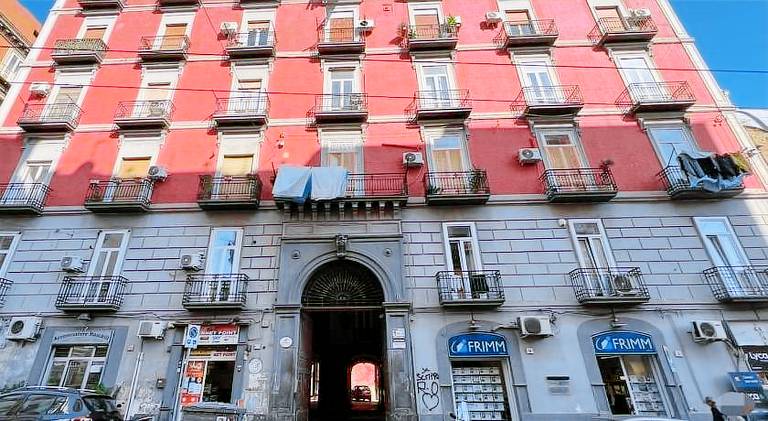 Rental apartment | Near Naples Cathedral | Pet-friendly — photo 4