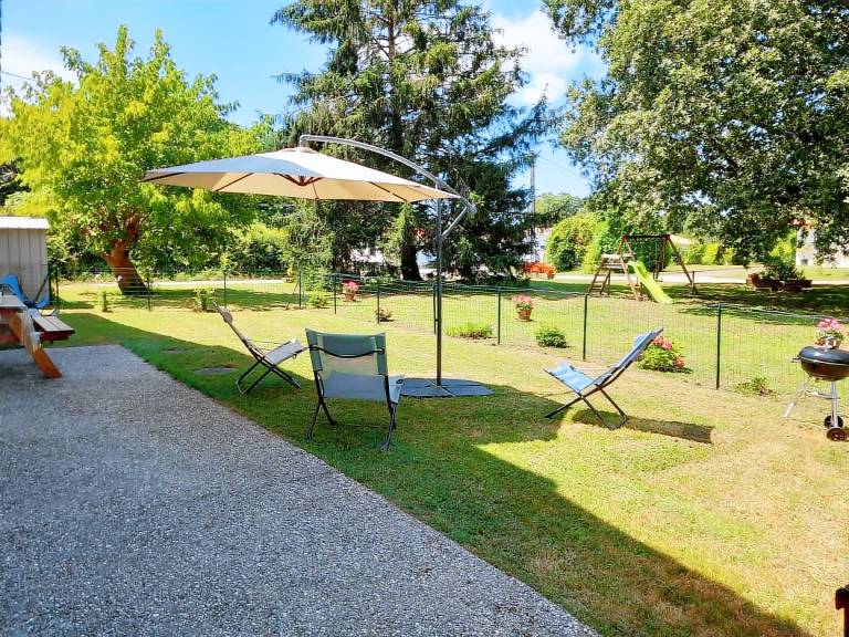 Fully equipped pleasant gite with BBQ, garden & terrace | Pet-friendly — photo 4