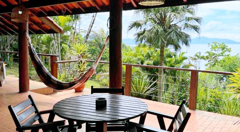 Vacation home with terrace — photo 3