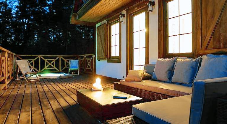 Vacation home with pool, garden & barbecue — photo 4