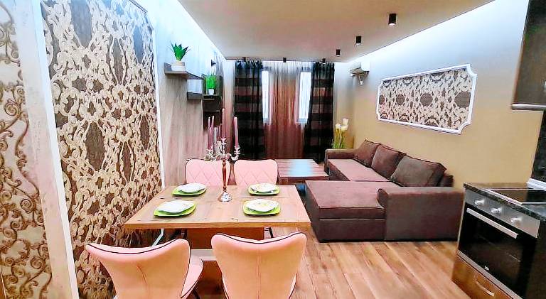 Rental apartment with pool in Sveti Vlas