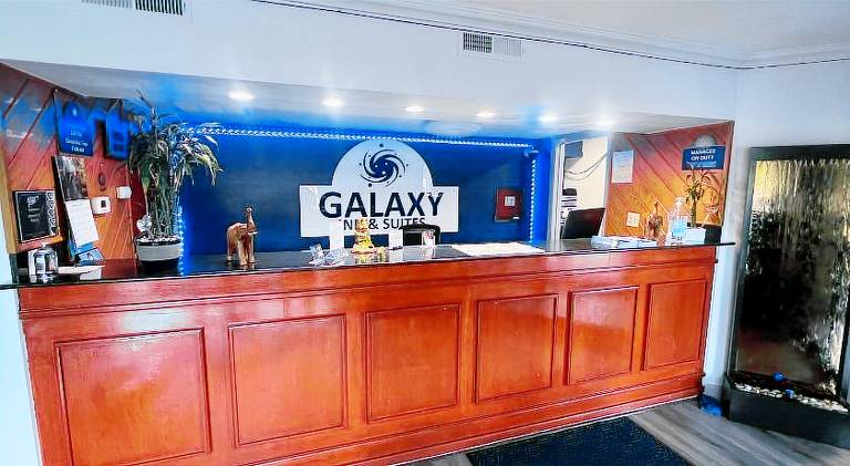 Galaxy Inn & Suites — photo 2