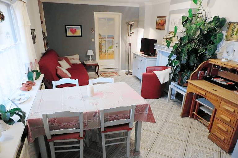 Fully equipped house with yard & patio | Pets are welcome — photo 3