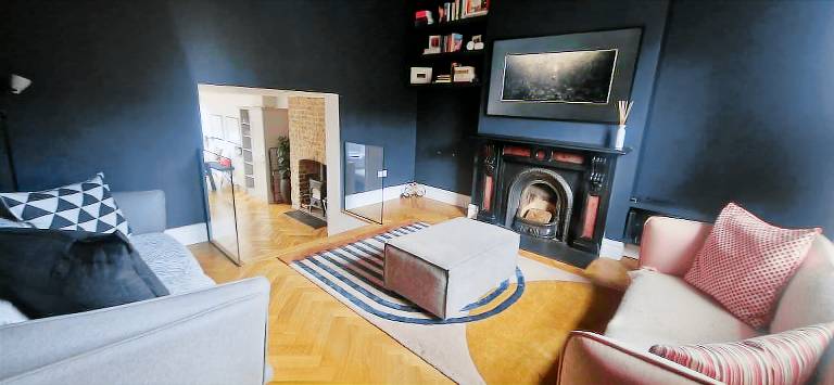 Extended 3BD SplitLevel Cottage in Popular Village