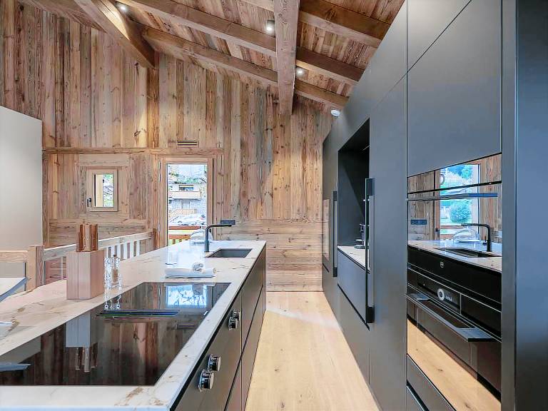 Luxury chalet in Megève with pool, sauna and cinema — photo 3