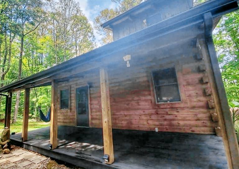 Cabin Hico