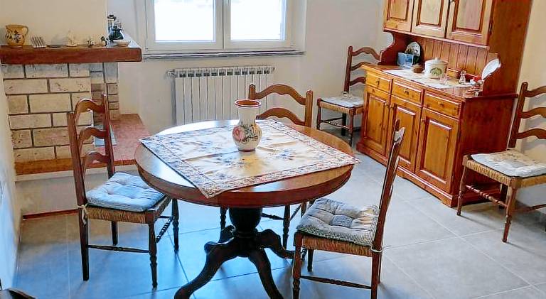 Apartment with 2 rooms for 5 persons — photo 4