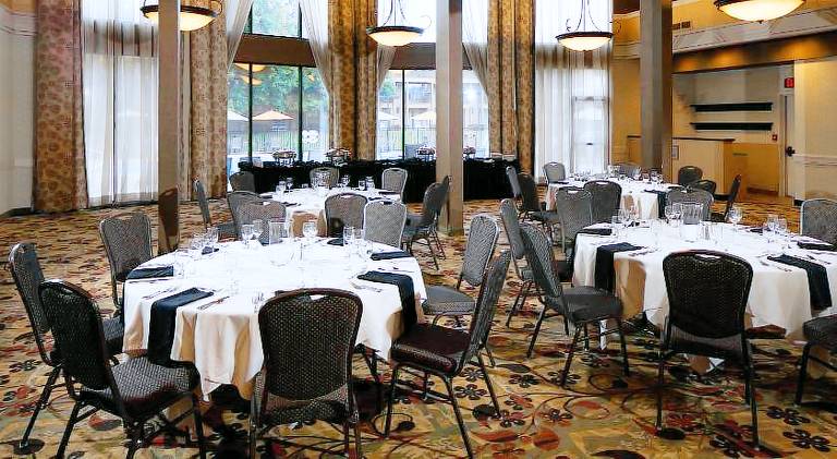 Red Lion Hotel Redding — photo 5
