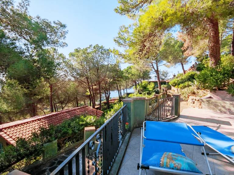 House with garden, patio & grill | Sea view | Pets are welcome — photo 3