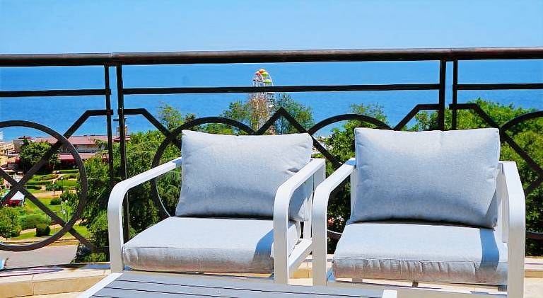 Rental apartment with terrace in Varna