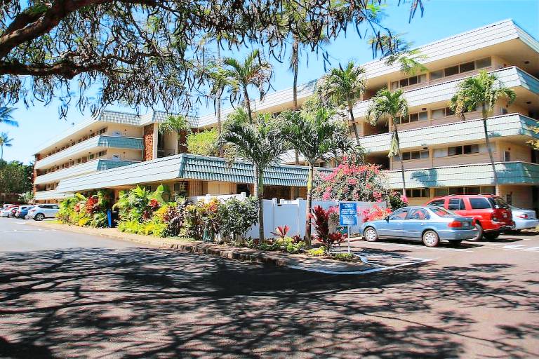 Resort Kahana