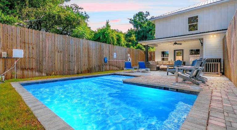 Elevation 30B - Prvt Pool Luxe Home, Fire Pit, Pets OK, 5 Min Wk 2 Beach in Bay City, AL