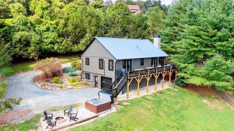 Cabin  Boone