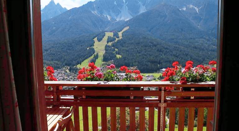 Apartment with yard, barbeque & terrace | Perfect for remote work | Pets allowed — photo 3