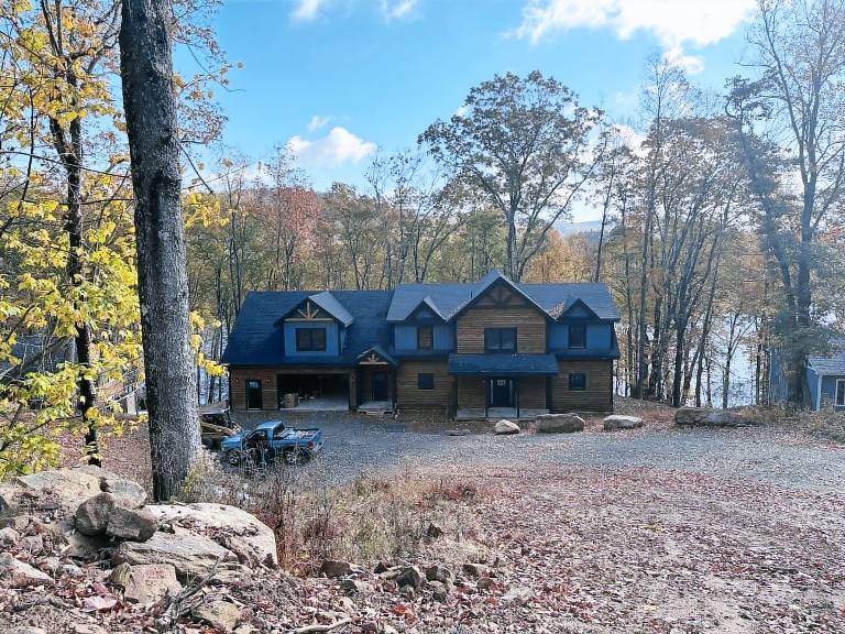 House Mountain Lake Park