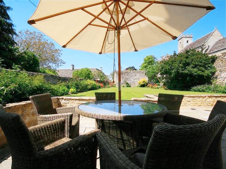 Cottage  Burford
