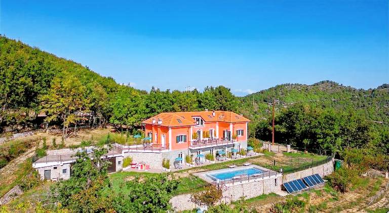 Agriturismo  Finale ligure