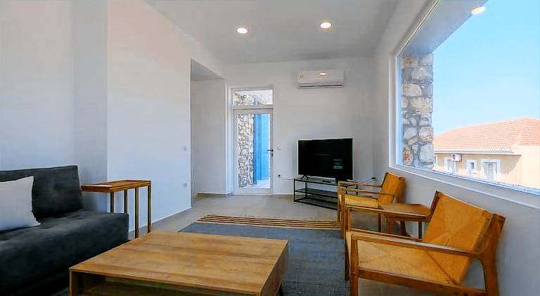 Fully equipped pleasant apartment with terrace | Pet-friendly — photo 3