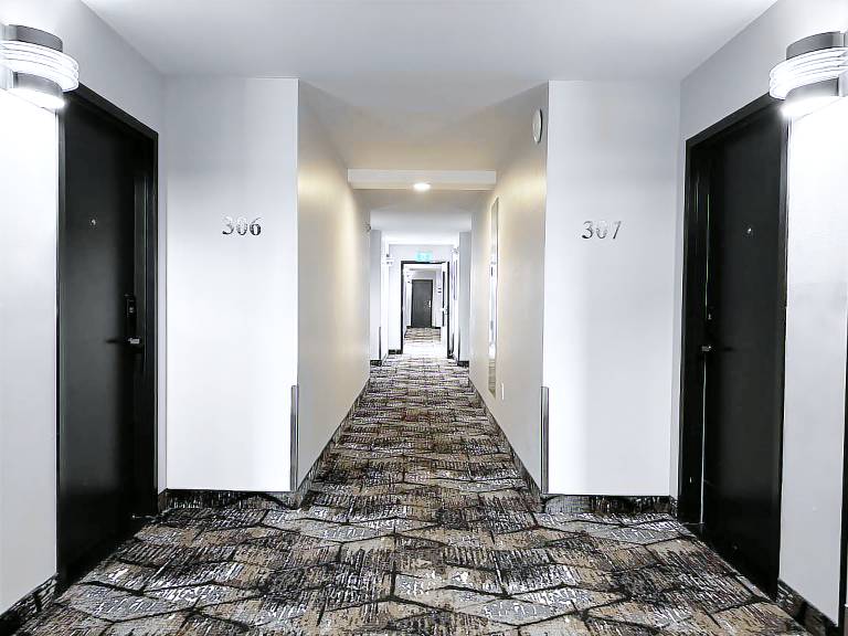 Travelodge by Wyndham Regina — photo 4