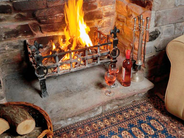 Fully equipped cottage with barbeque | Pets allowed — photo 3