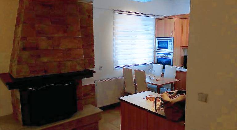 Fully equipped big holiday apartment with terrace, garden & hot tub | Good for workation | Pet-friendly — photo 3