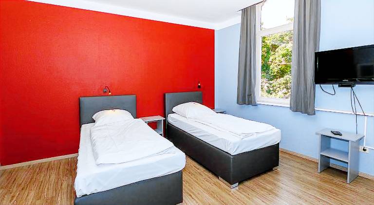 Apart Hotel Sarstedter Hof in Sarstedt