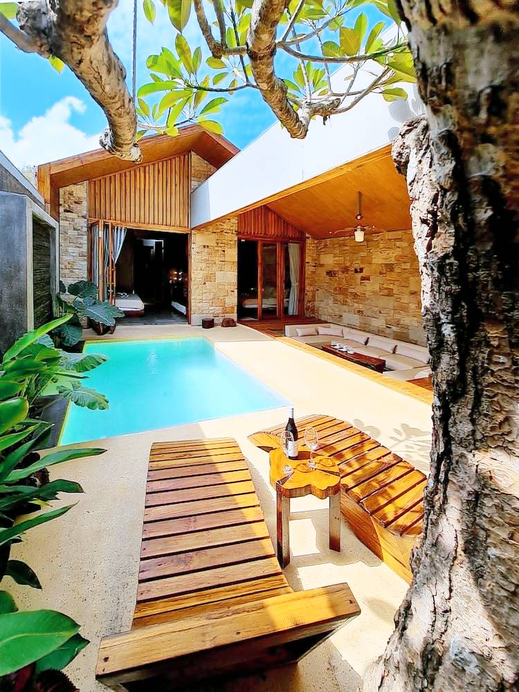 Bed & Breakfast  Kuta