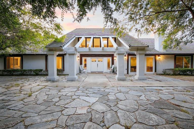 House  Lake Elsinore