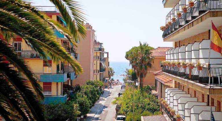 Apartment with 2 rooms for 5 persons — photo 4