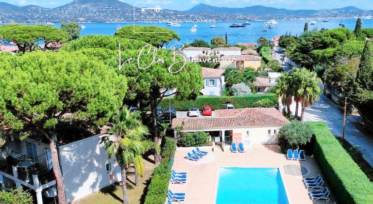 Fully equipped rental apartment with pool, hot tub & terrace | Next to the beach | Pets are welcome — photo 4