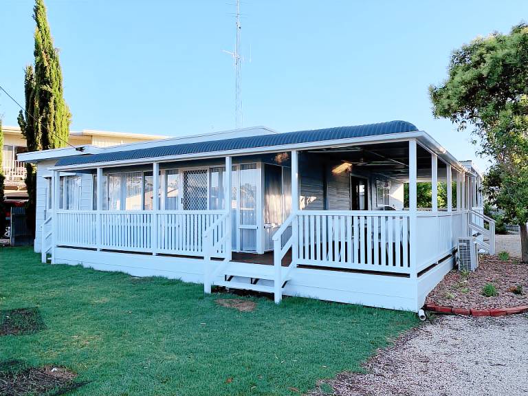 House Port Hughes
