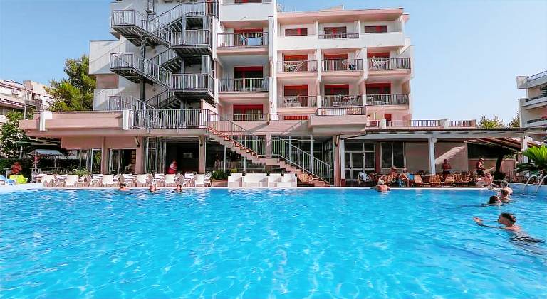 Hotel La Villa in Alba Adriatica