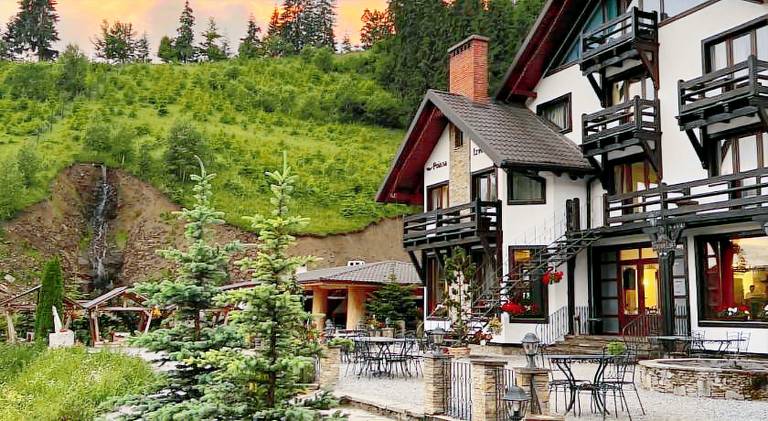 Bed and breakfast Vatra Dornei