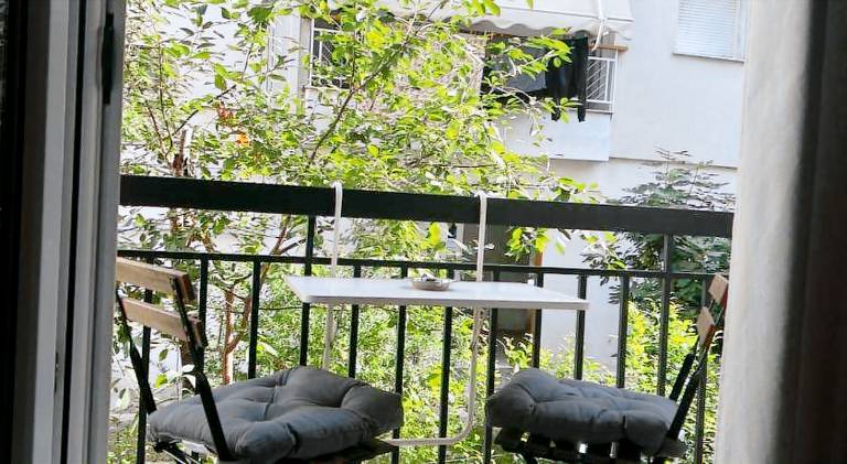 Holiday apartment with patio — photo 5