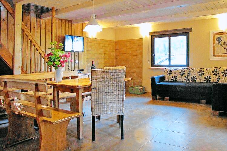 Vacation home with barbeque, terrace & hot tub — photo 2