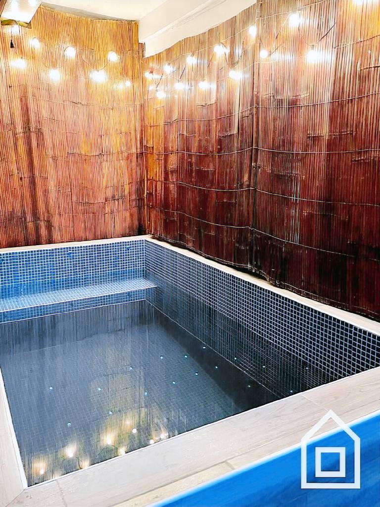 Villa with pool & barbeque — photo 4