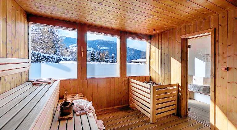 Pleasant serviced apartment with patio, sauna & garden | Pets allowed — photo 4