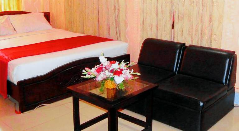 Hotel Swiss Garden International