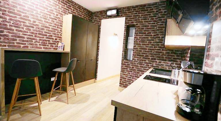 Apartment with terrace — photo 4