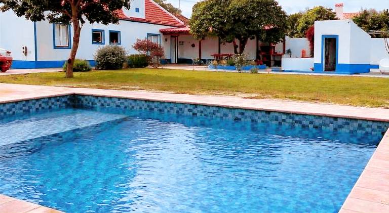 House with terrace, private pool & yard — photo 5