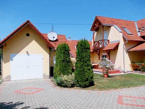Apartman Gosztola