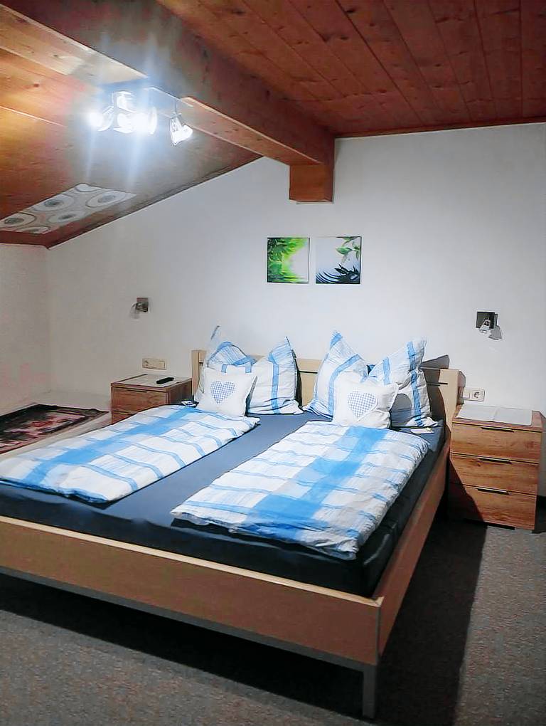 Appartement Fewo Dusche WC 1 Schlafraum