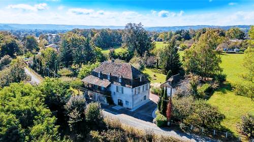 Bed & Breakfast  Gagnac-sur-Cère