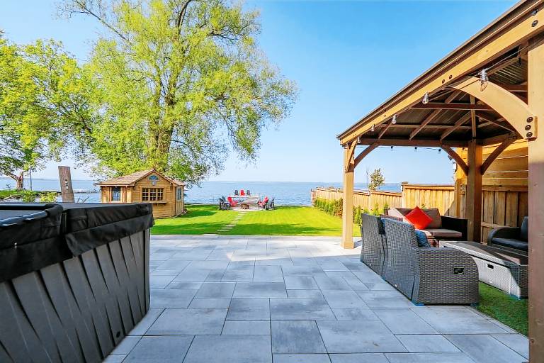 Cabin Barrie