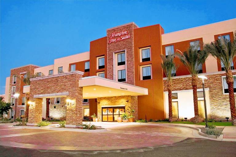 Hampton Inn & Suites Phoenix Chandler-Fashion Center in Chandler, AZ